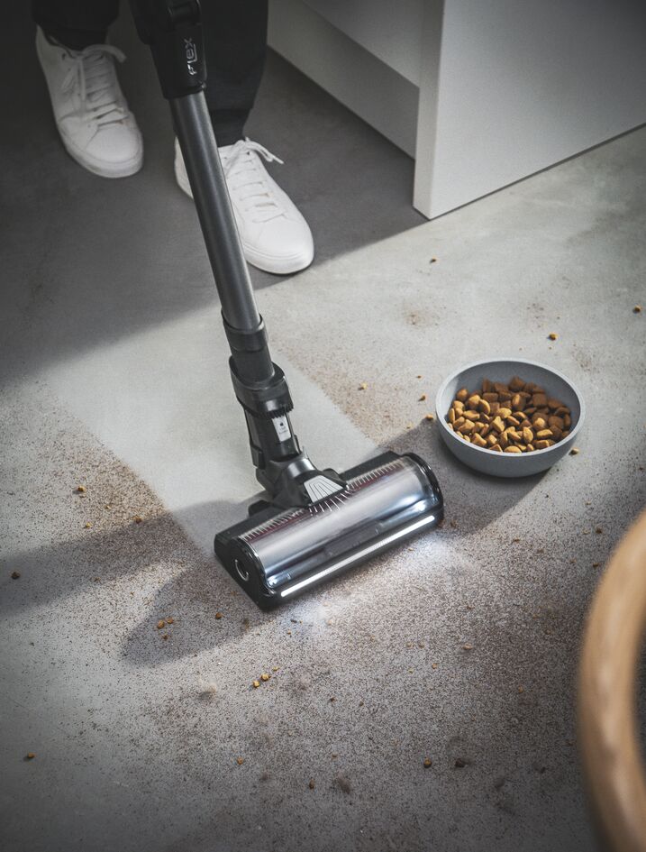 Maksimal sugestyrke: 240 luftwatt og den nyeste generation mundstykke til grundig dybderengøring.