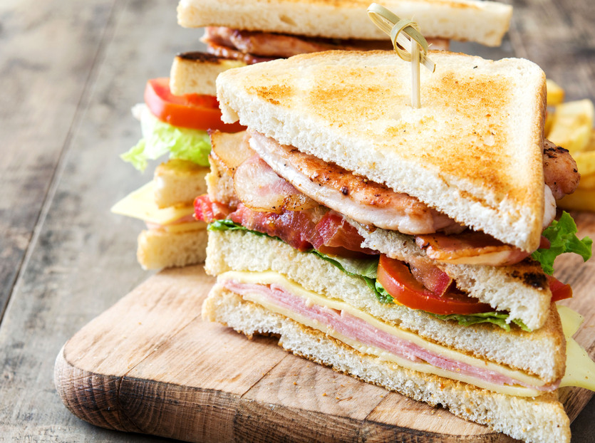 Club Sandwich med bernaise