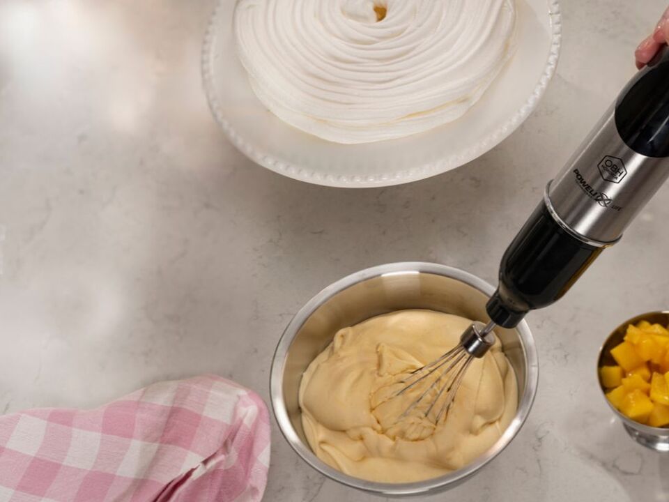 Infiny Force Pro StavblenderHakker, piskeris, pureringsenhed og bæger medfølger