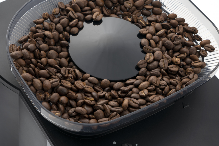 Grind Aroma kaffemaskine har en indbygget kværn