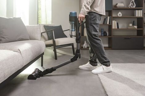 Flex funktion til nem adgang under sofaer og lave borde.