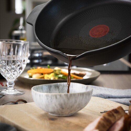 Robusto Stegepande 24 cm Sort 