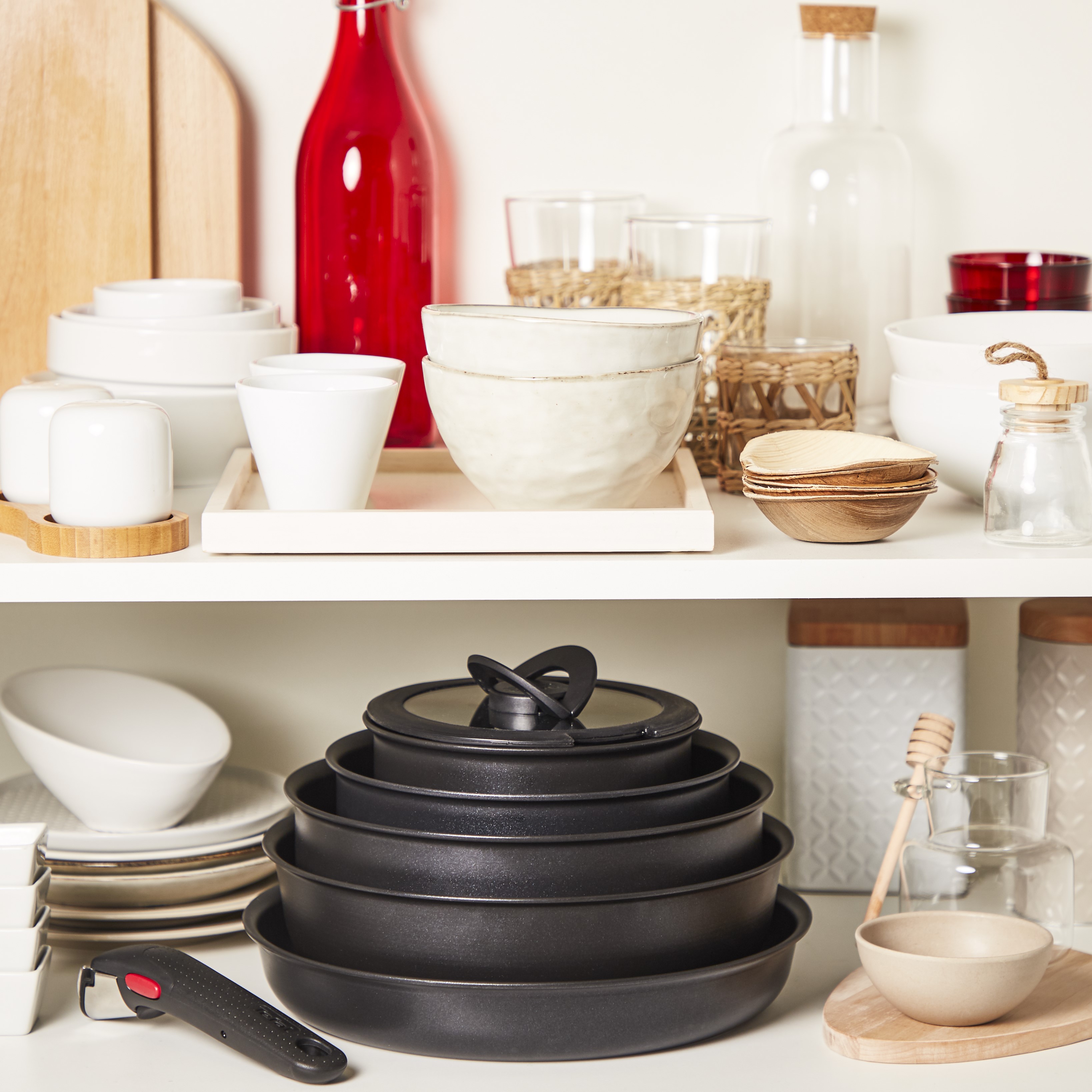 Spara upp till 50% mer plats med stapelbara kokkärl