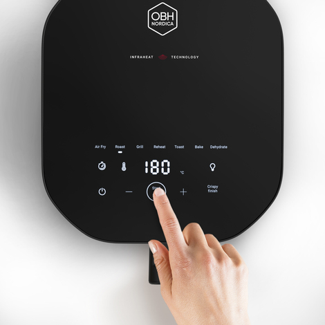 Enkel touch-display med 7 forudindstillede programmer samt manuel tilstand fra 70°C til 230°C
