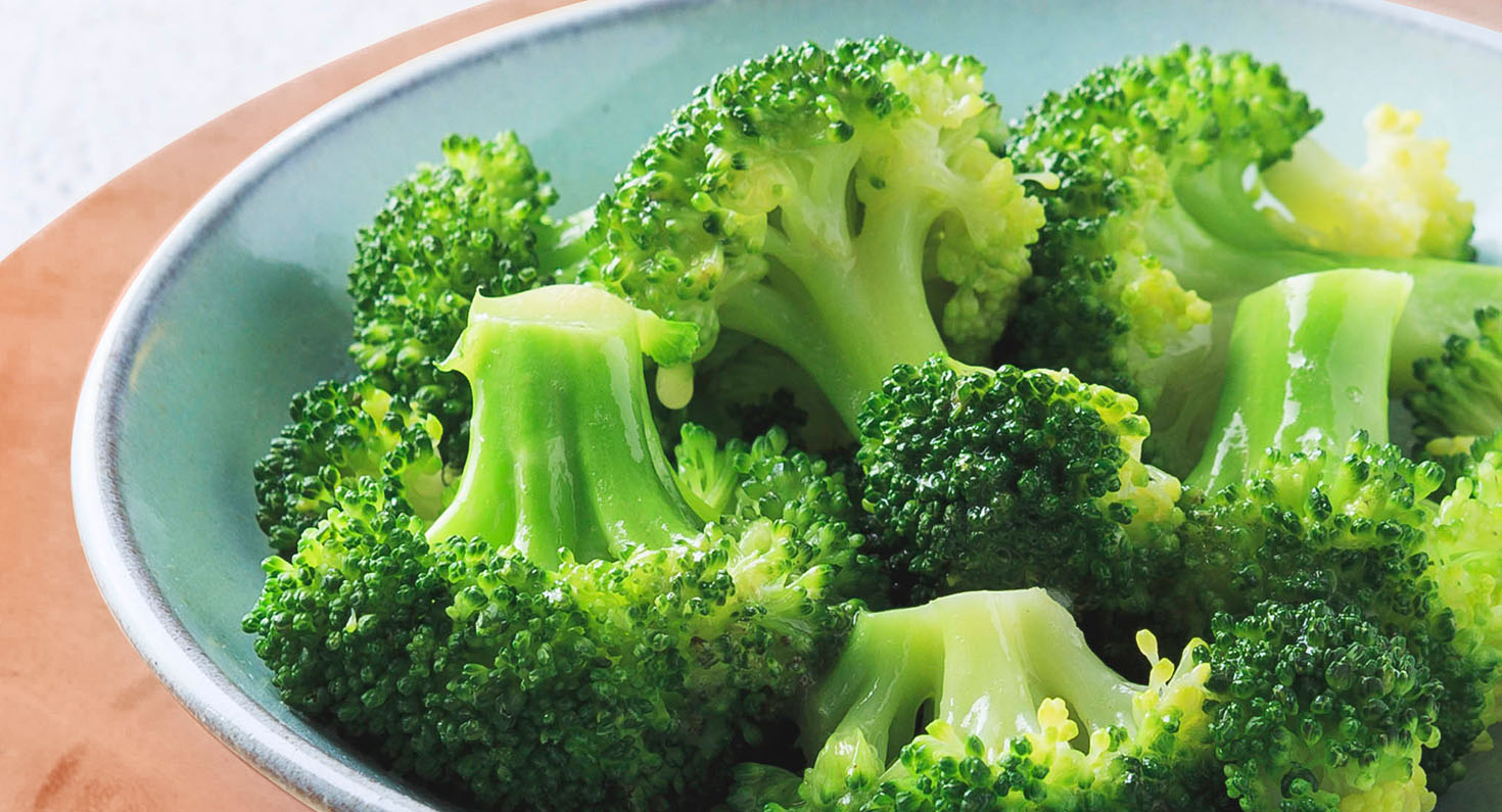 Dampet broccoli med hvidløg og citron